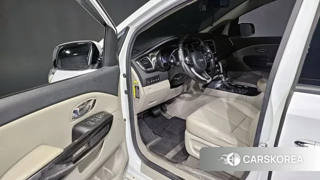 Kia The New Carnival id 3391650 из Кореи 20