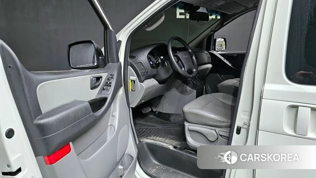 Hyundai The New Grand Starex id 3844517 из Кореи 20