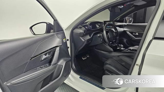 Peugeot e-208 second Generation id 3827099 из Кореи 20