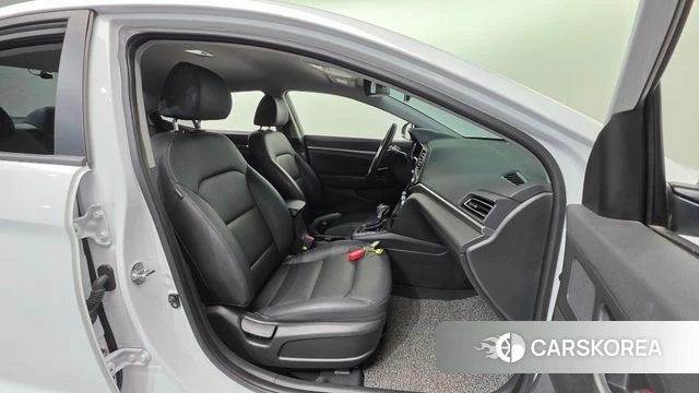 Hyundai The New Avante AD id 4232715 из Кореи 29