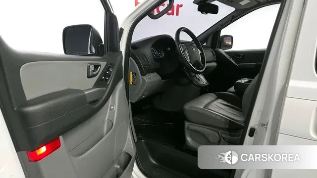 Hyundai The New Grand Starex id 3242910 из Кореи 20