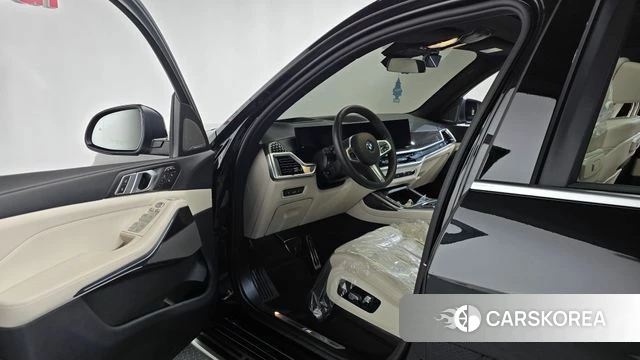BMW X7 (G07) id 4744073 из Кореи 36