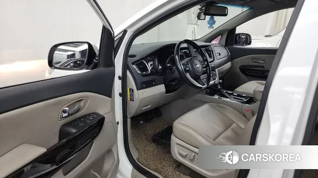 Kia The New Carnival id 3526263 из Кореи 20