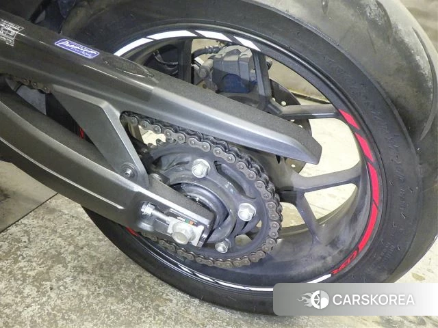 Проданный Honda CBR650R id 3995122 из Японии, фото 24