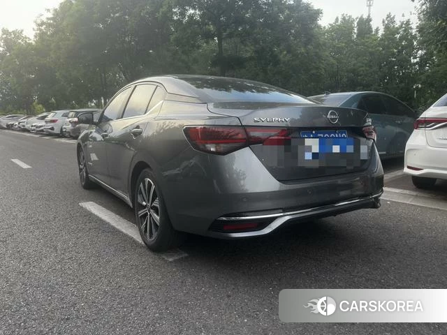 Nissan Xuan Yi id 4301799 из Китая 11