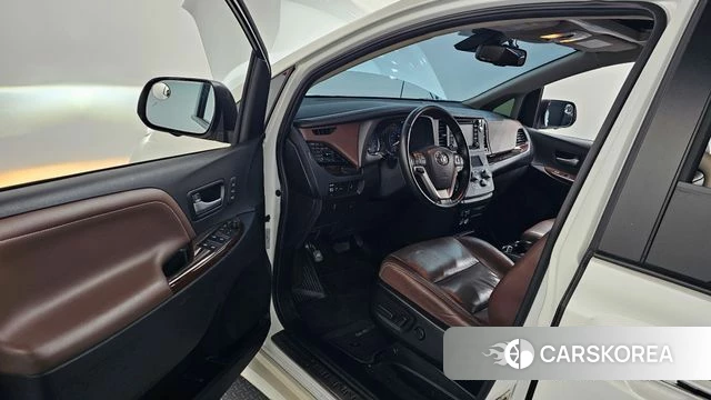 Toyota Sienna id 3942839 из Кореи 20