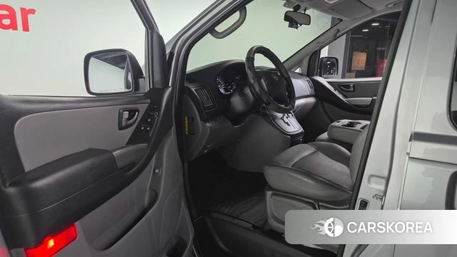 Hyundai The New Grand Starex id 4459385 из Кореи 20