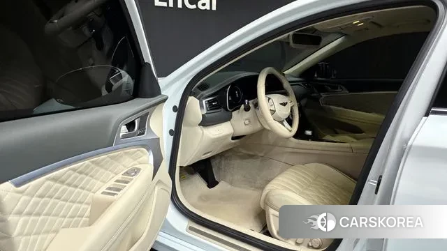 Genesis The New G70 id 3058894 из Кореи 20