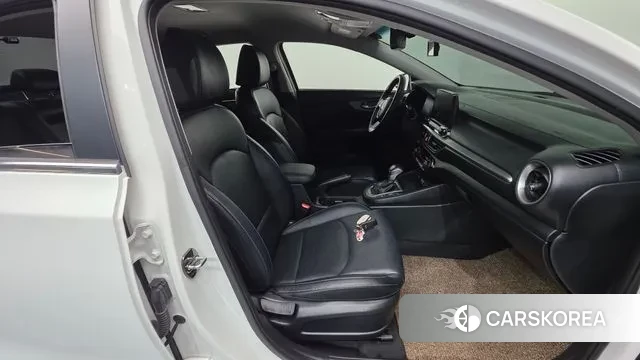 Kia Come New K3 id 3718801 из Кореи 20