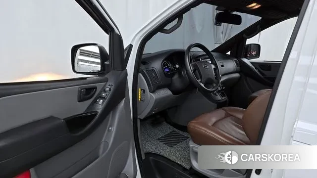 Hyundai The New Grand Starex id 3454650 из Кореи 20