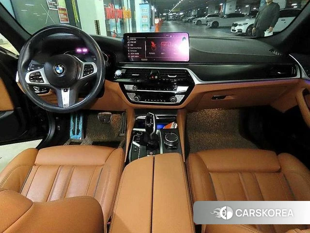 BMW 5 Series (G30) id 3841834 из Кореи 20