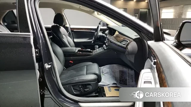 Genesis G90 id 3187535 из Кореи 20