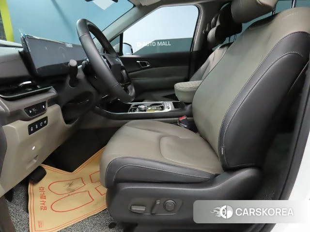 Kia The New Carnival 4th Generation id 4453213 из Кореи 20
