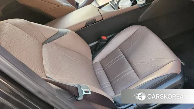 Lexus ES300h 7th generation id 3600123 из Кореи 11