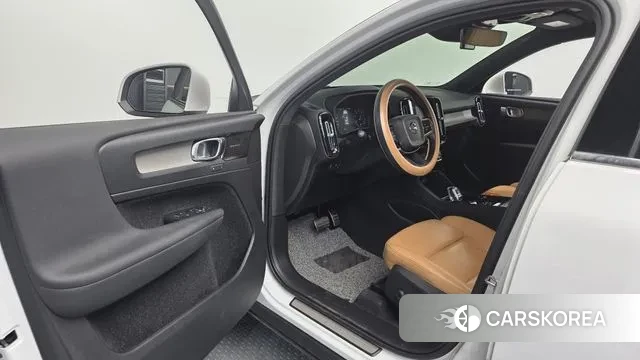 Volvo XC40 id 3438829 из Кореи 20