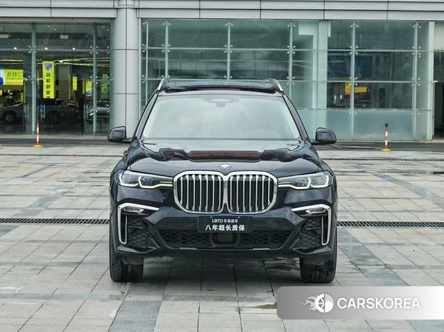 BMW X7 id 4260378 из Китая 13