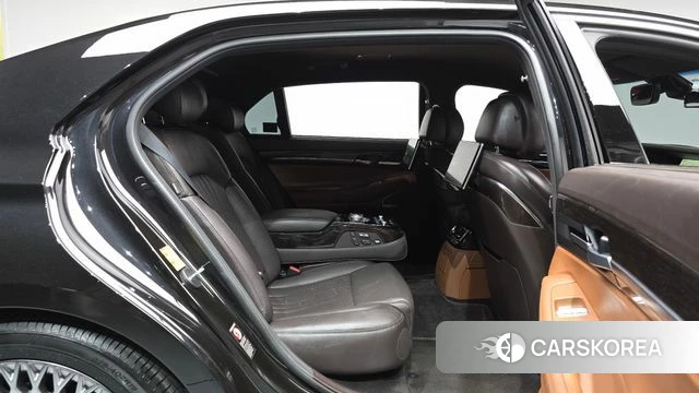 Genesis G90 id 4285586 из Кореи 32