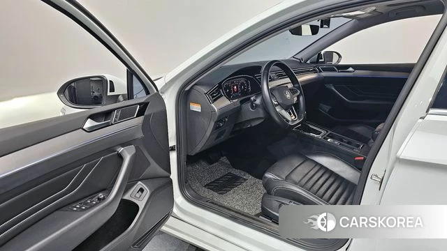 Volkswagen Passat GT (B8) id 4231164 из Кореи 33