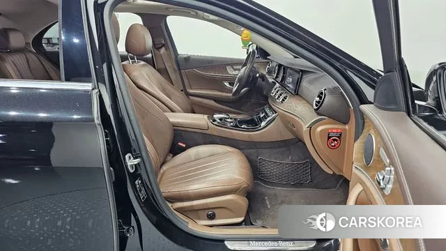 Mercedes-Benz E-Class W213 id 3494430 из Кореи 20