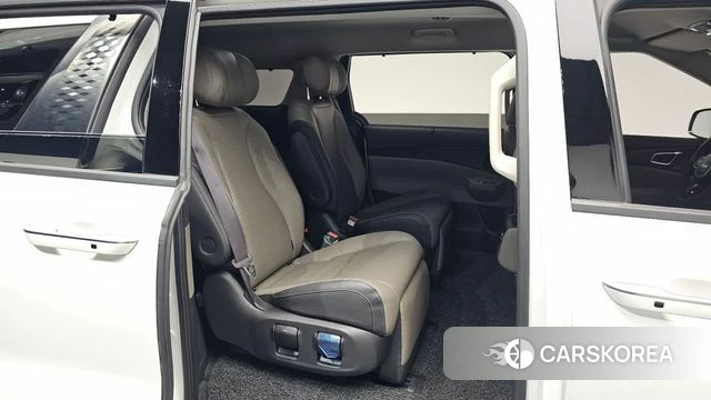 Kia The New Carnival 4th Generation id 4655895 из Кореи 34
