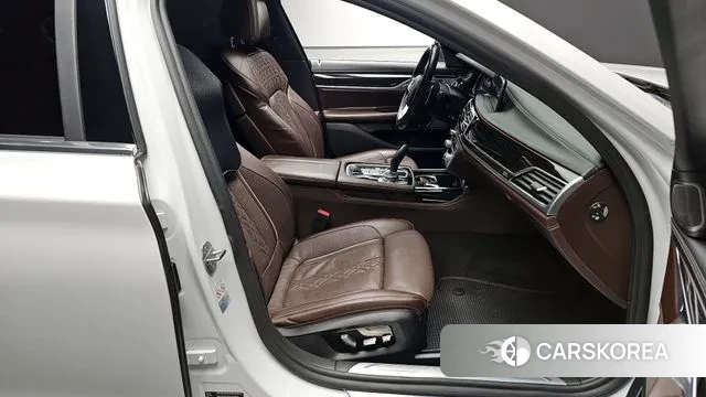 BMW 7 Series (G11) id 3703565 из Кореи 20