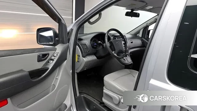 Hyundai The New Grand Starex id 3692873 из Кореи 20