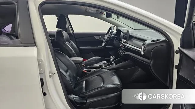 Kia Come New K3 id 2903056 из Кореи 20