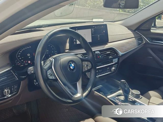 BMW 5 series id 4235424 из Китая 31