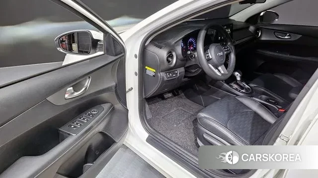 Kia Come New K3 id 3489583 из Кореи 20