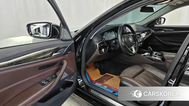 BMW 5 Series (G30) id 4923925 из Кореи 20