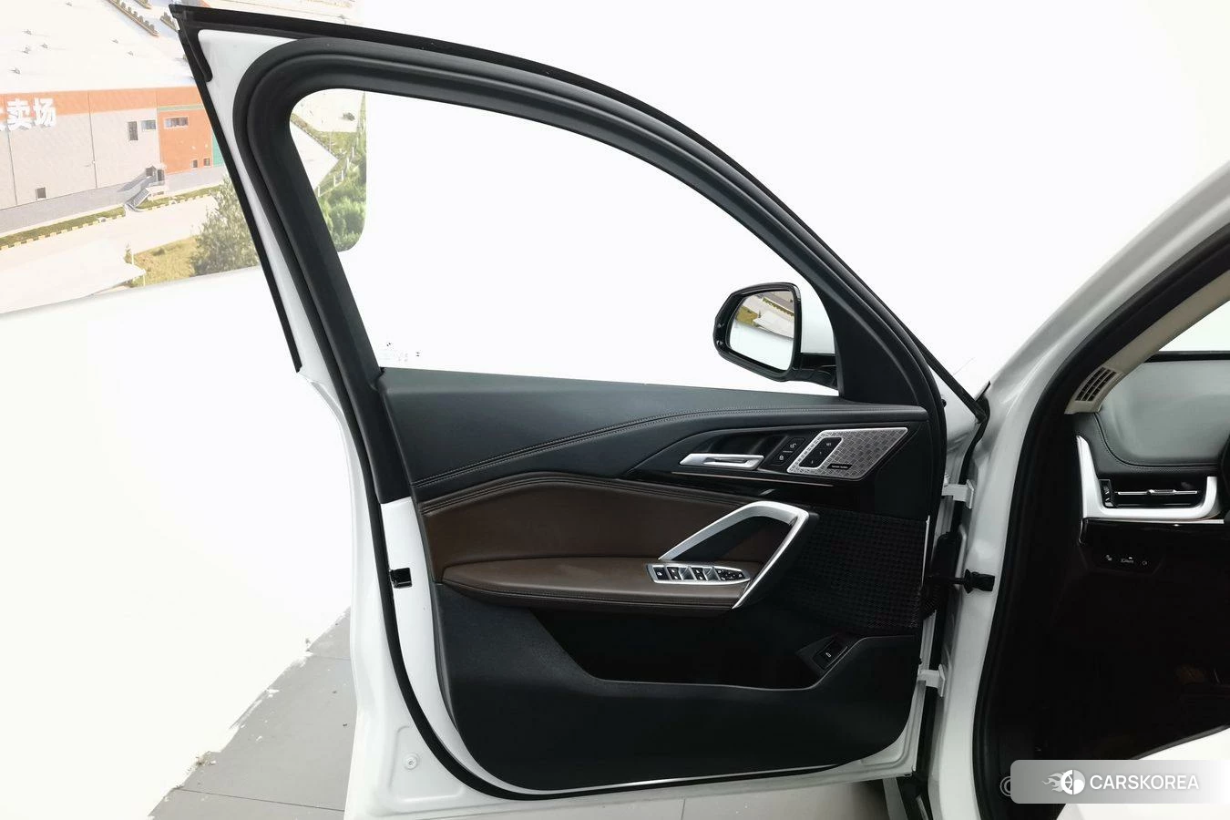 BMW X1 id 4510849 из Китая 24