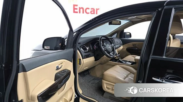 Kia The New Carnival id 4568425 из Кореи 20