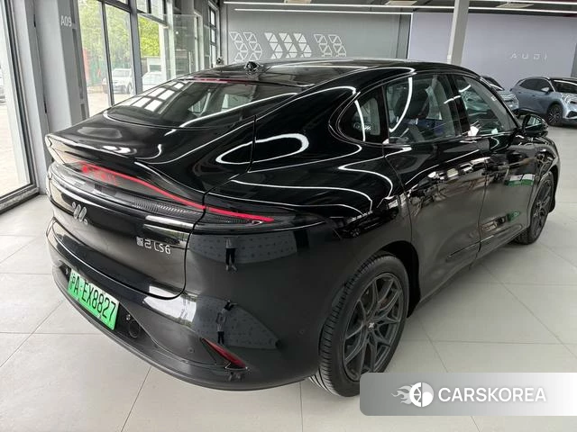 Zhiji Automobile Zhiji LS6 id 4239478 из Китая 16