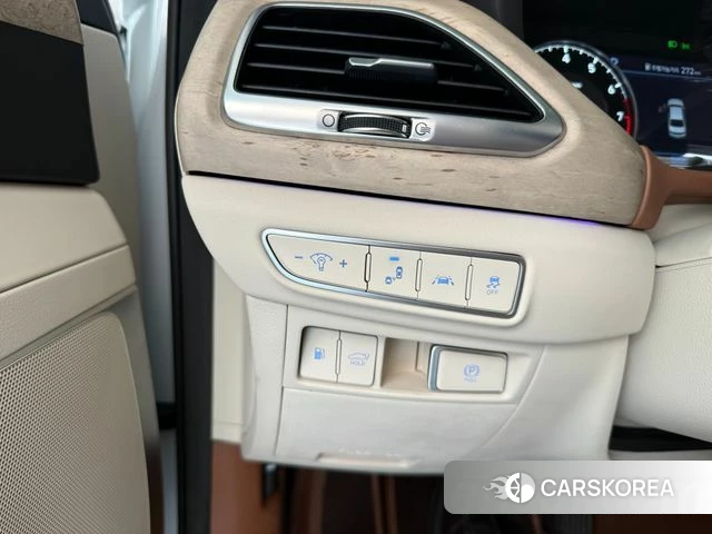 Genesis G90 id 4731965 из Кореи 16