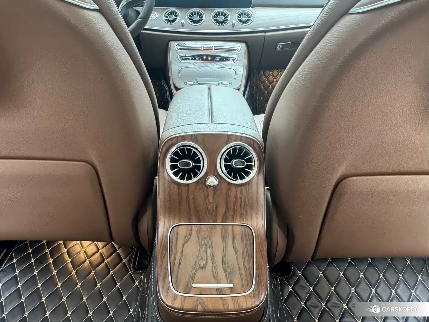 Mercedes-Benz E-Class id 4649287 из Китая 19