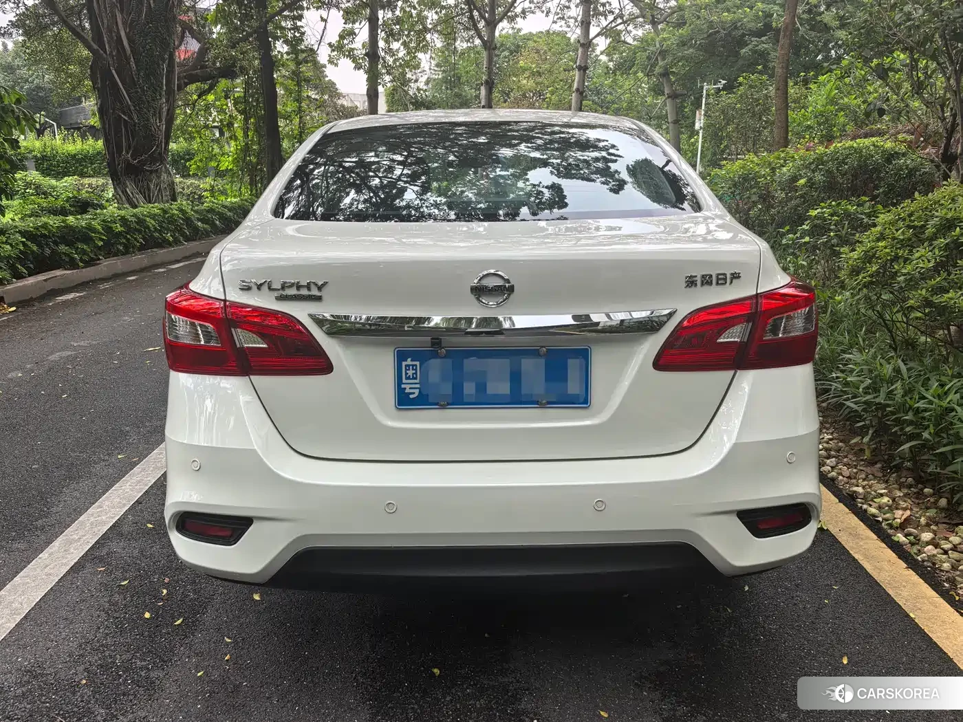 Nissan Xuan Yi id 4512968 из Китая 14