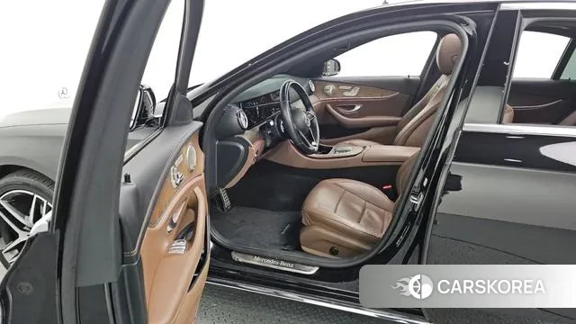 Mercedes-Benz E-Class W213 id 3493758 из Кореи 20