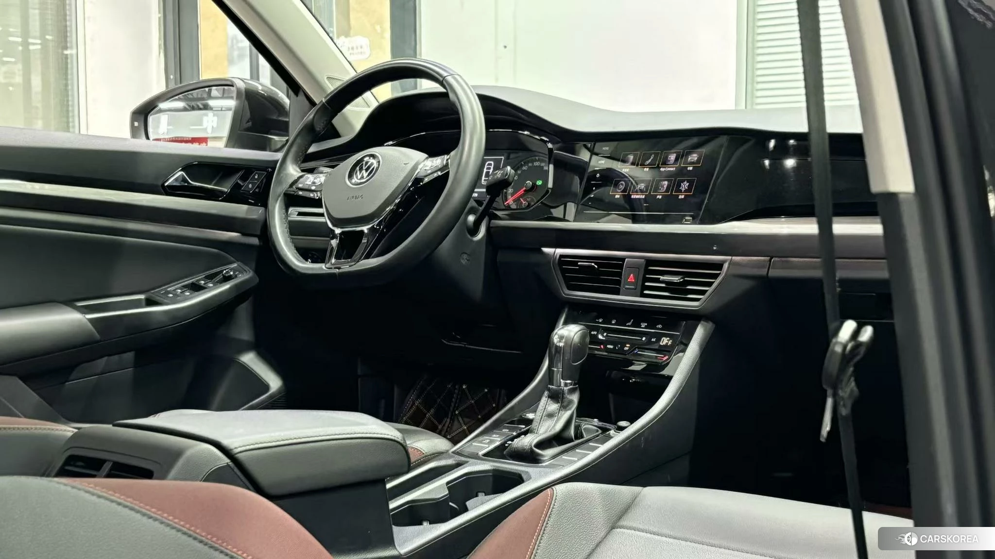 Volkswagen Bora id 4514739 из Китая 11