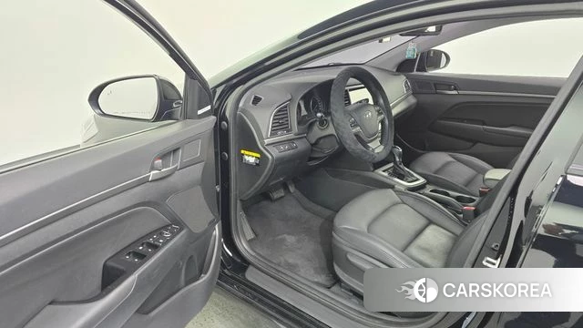 Hyundai Avante AD id 4568671 из Кореи 33