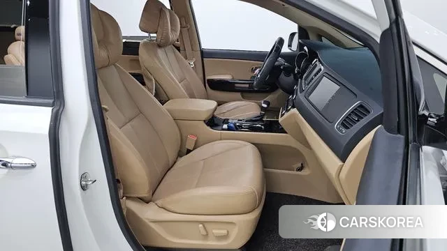 Kia The New Carnival id 3641412 из Кореи 20