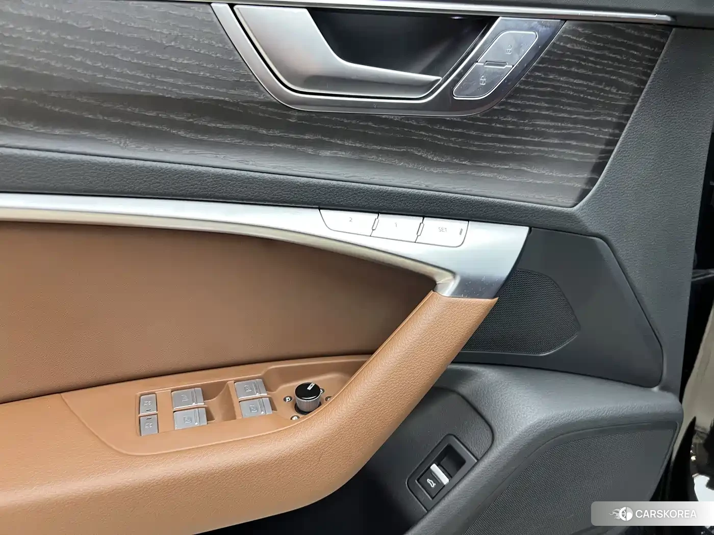Audi A6L id 4539420 из Китая 20