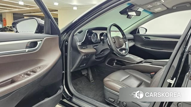 Hyundai The New Grandeur IG Hybrid id 4428619 из Кореи 20