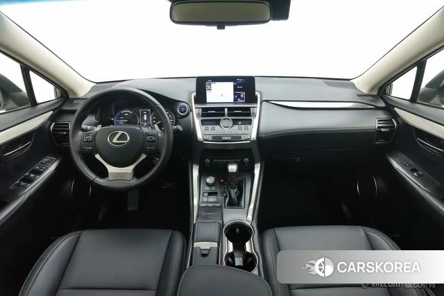 Lexus NX id 4210692 из Китая 24