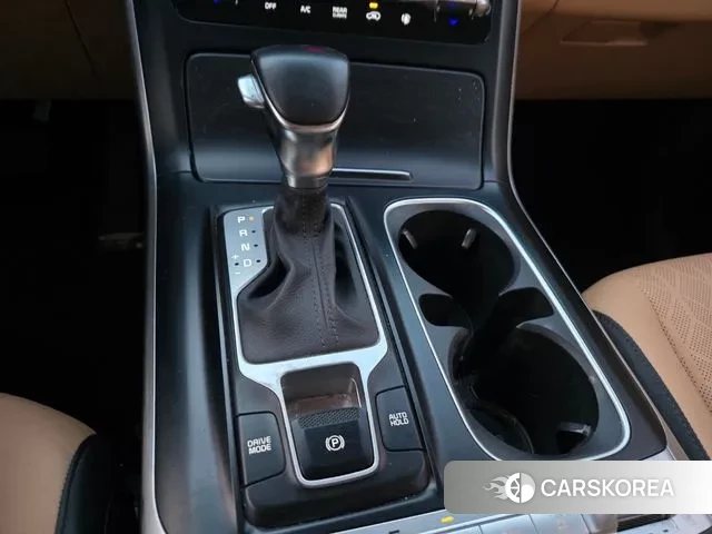 Kia Carnival 4th generation id 3384491 из Кореи 13