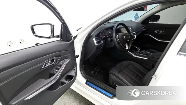 BMW 3 Series (G20) id 3655627 из Кореи 20