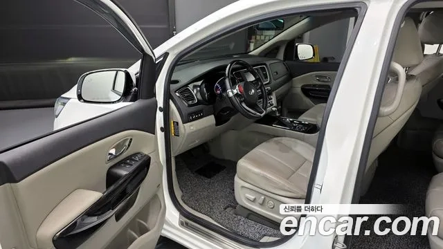 Kia The New Carnival id 2956284 из Кореи 20