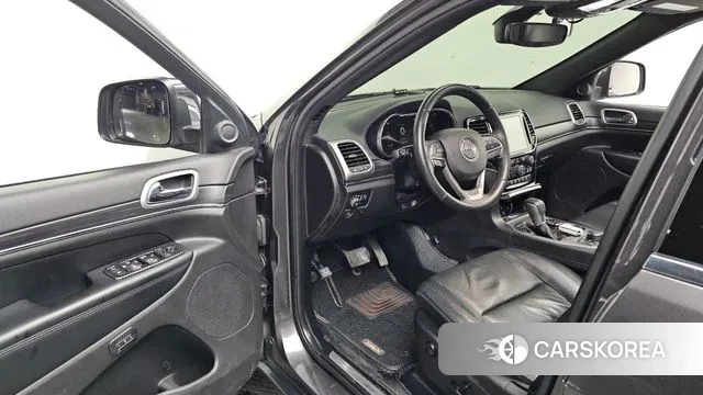 Jeep Grand Cherokee id 3672552 из Кореи 20