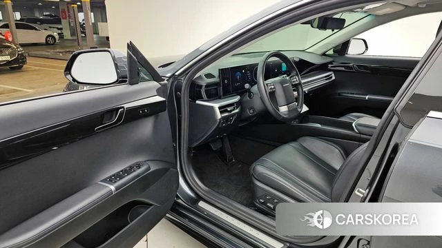 Hyundai Grandeur (GN7) id 3891798 из Кореи 20