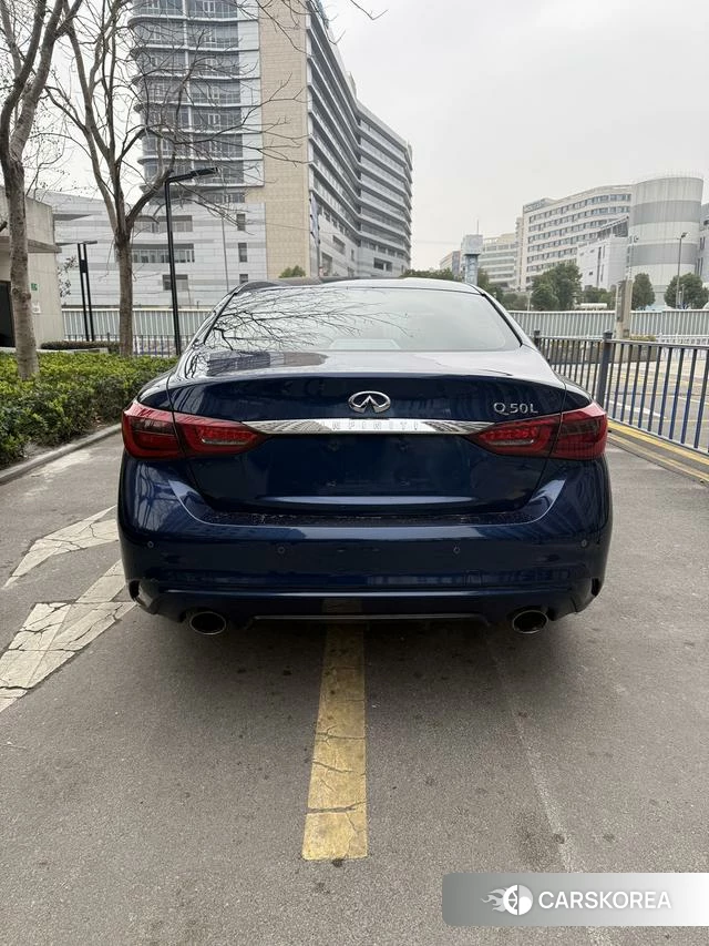Infiniti Q50L id 4219631 из Китая 18