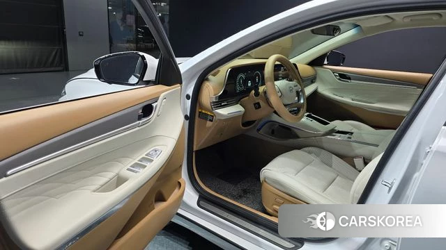 Hyundai The New Grandeur IG Hybrid id 4502078 из Кореи 32